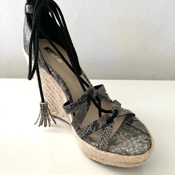 GUES ESPADRILLE WEDGES SANDALS - Picture 2 of 6